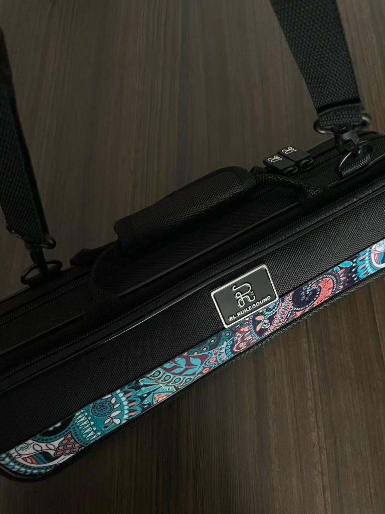 瑞乐28乐团型号长笛